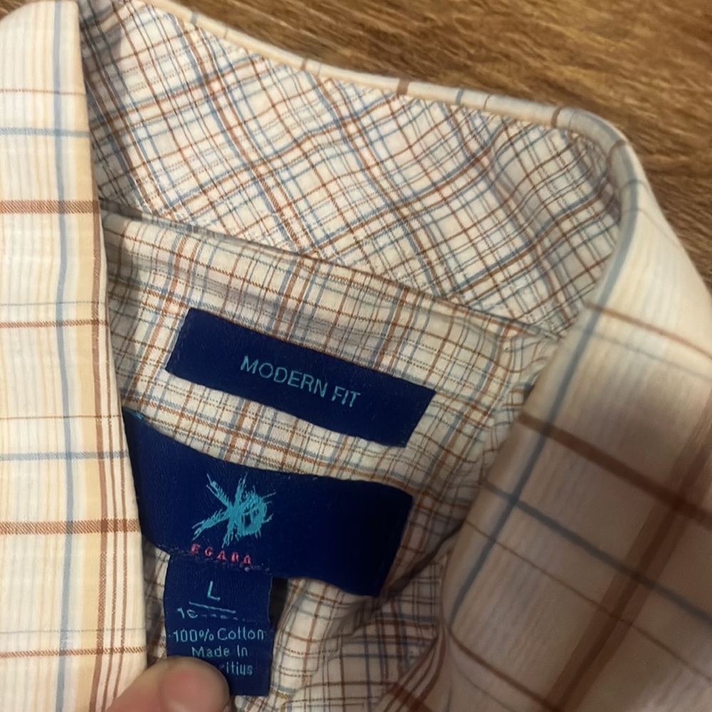 Edgar’s button down - Picture 3 of 3